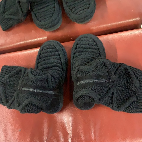 UGG Knit Boots - Picture 6 of 8